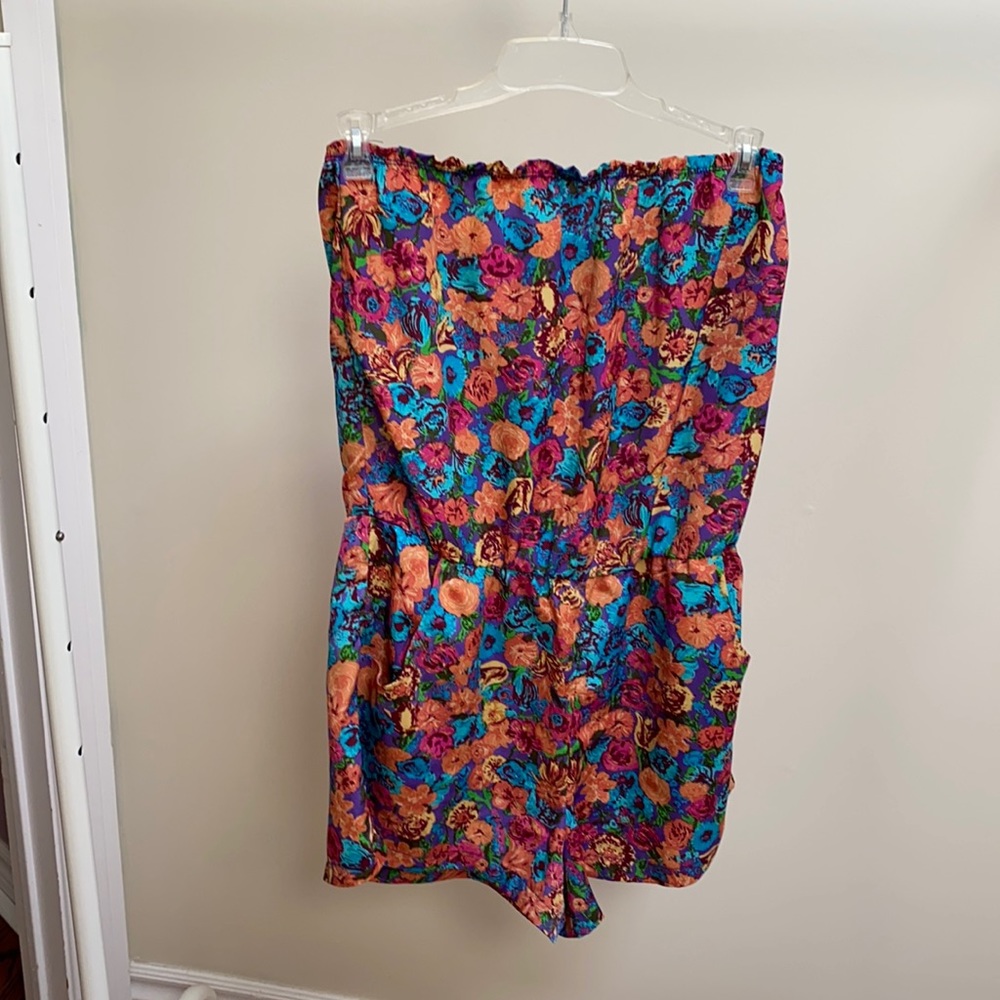 Floral Printed Strapless Romper